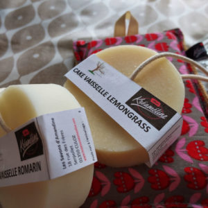 Cake vaisselle écologique avec cordon en coton