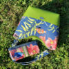 sac yanna fond marin couché vert et bleu poisson vacances estival avec sa trousse pièce unique createur francais