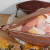 sac karola louane fond couché automne rose poudré velours fauve moutarde simili velours artian d'art pièce unique créateur
