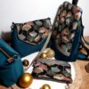 collection d'accessoires gingko noir et canard sac à main, sac à dos trousse et pochette